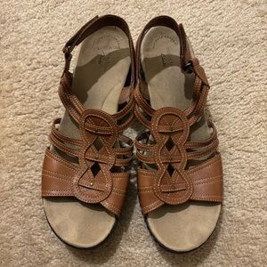 Clarks Brown Leather Strappy Sandals Size 11